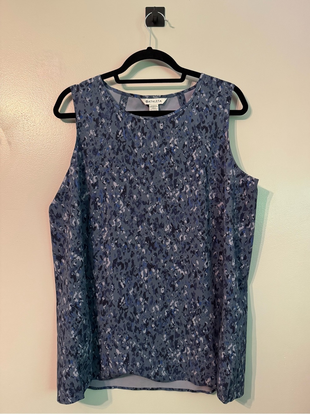 Athleta Zephyr Tank Top